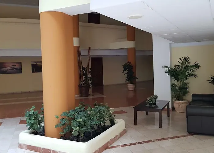 Aguamarina 433 * San Miguel de Abona